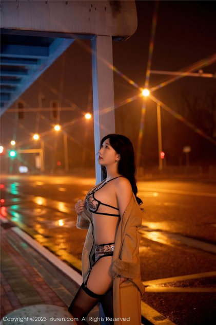 国产视频偷拍在线福利新闻(1983)动作片高清海报