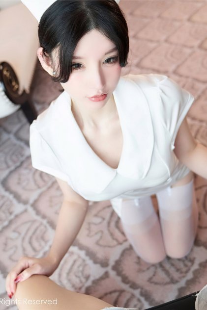 国产欧美成aⅴ人高清海报